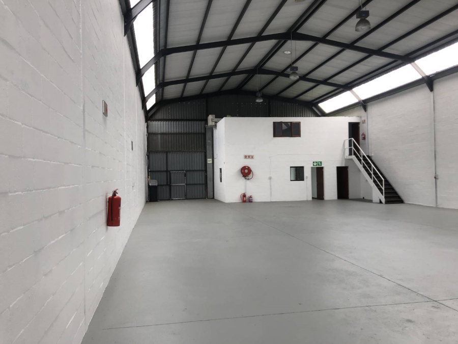 To Let commercial Property for Rent in Montague Gardens Western Cape